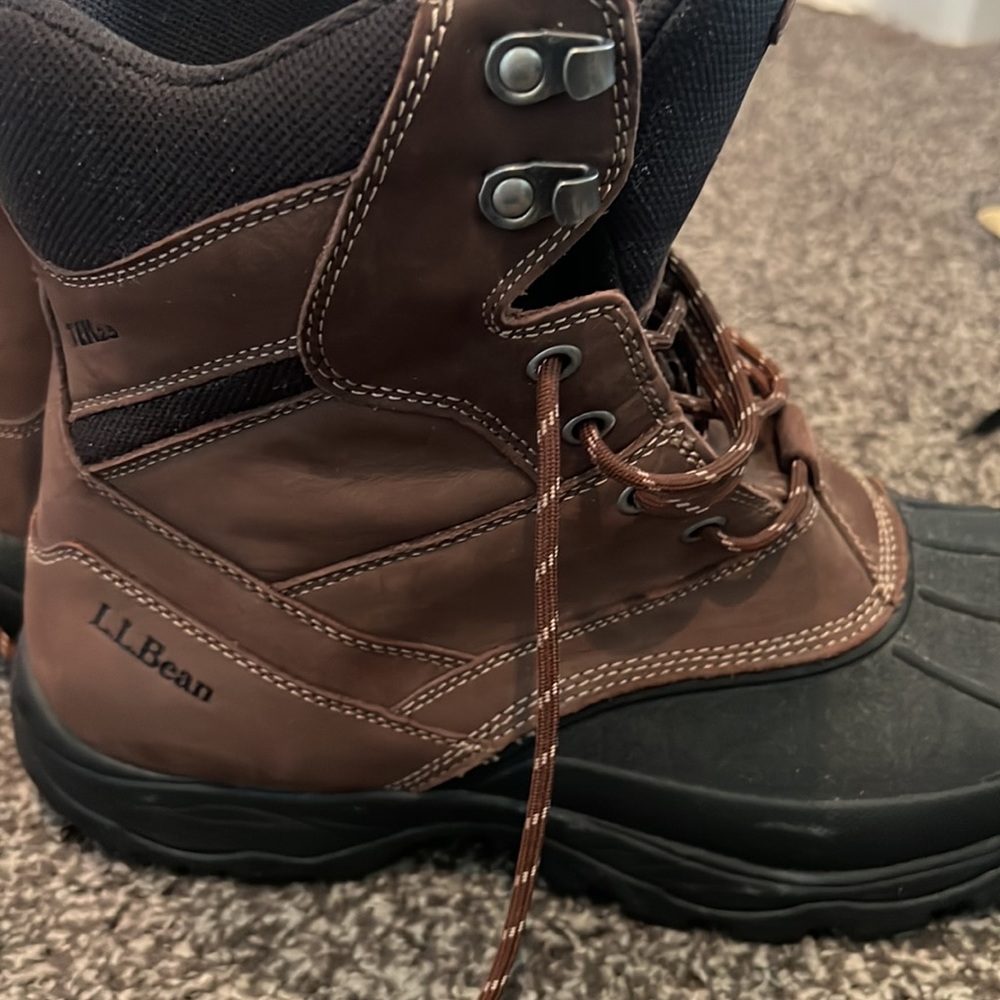 L.L.Bean - Picture 4 of 7